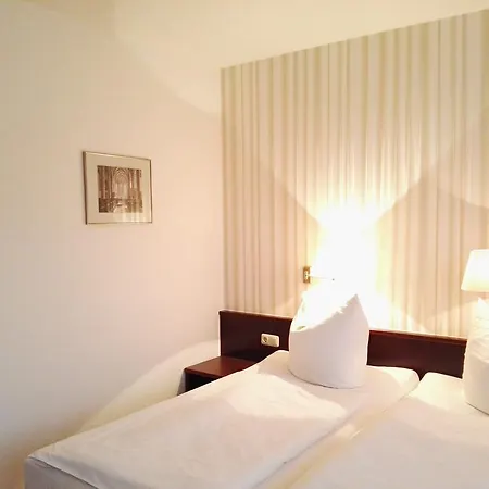 Anhalt 3* Koethen (Anhalt)