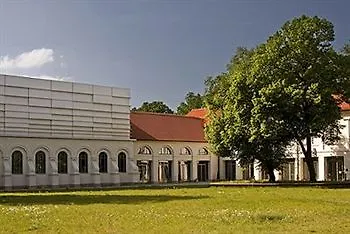 Hotel Anhalt 3*